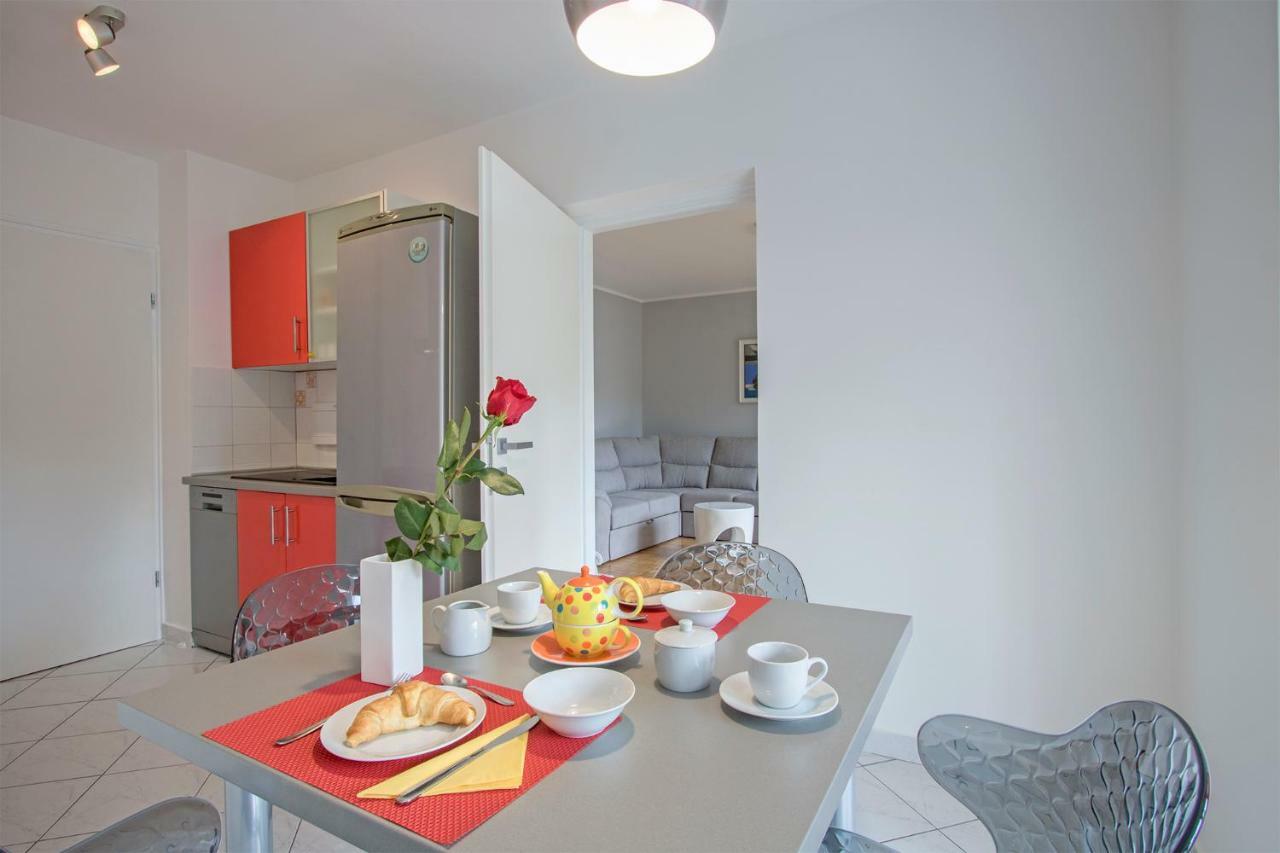 Colosseum Apartment Pula Extérieur photo
